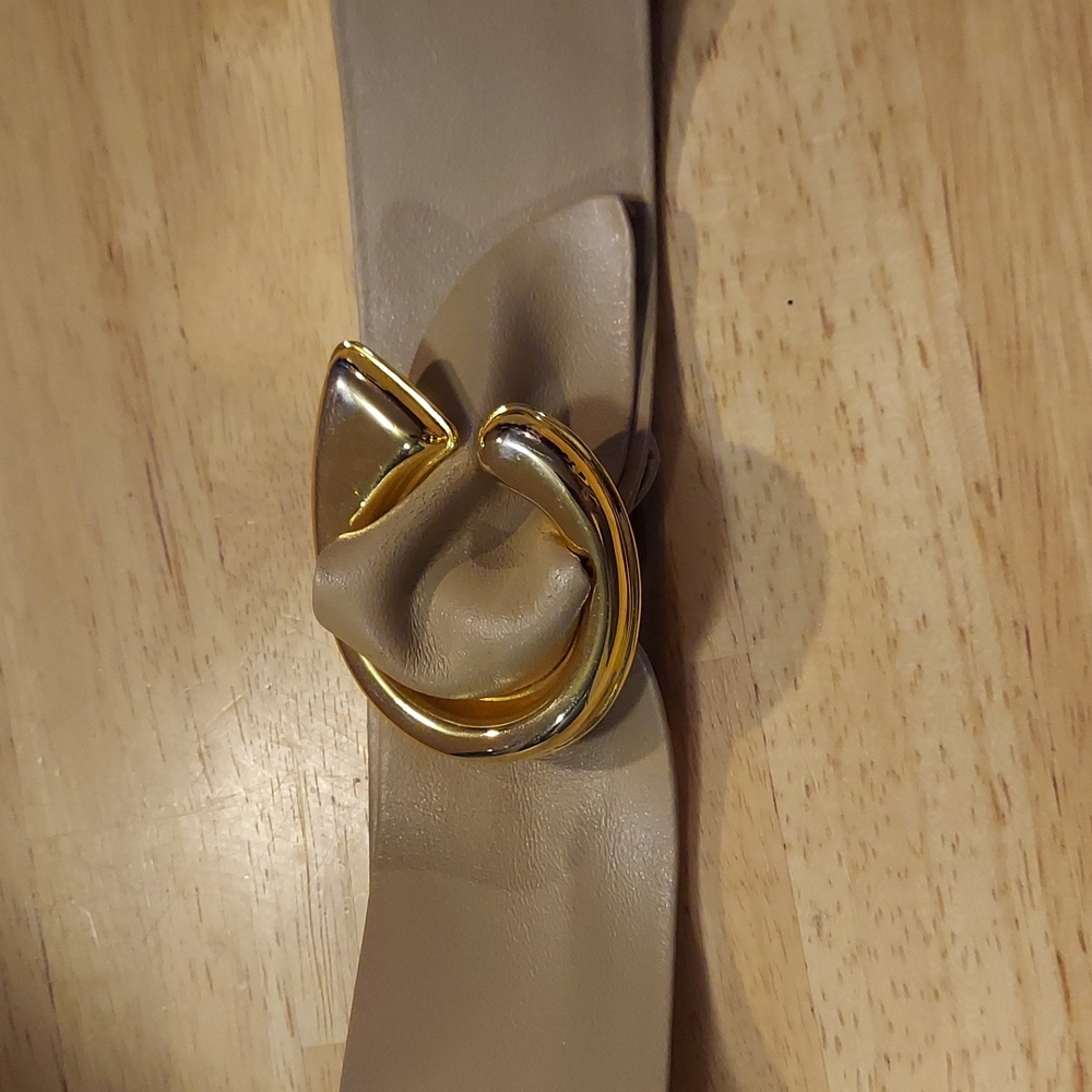 Vintage Tan Leather Statement Belt Wide C-O Ring Gold Buckle Crown Pacific